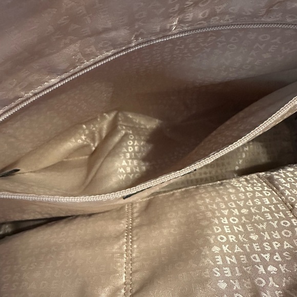 Kate Spade Gallery Row Tote and Clutch - Picture 7 of 12